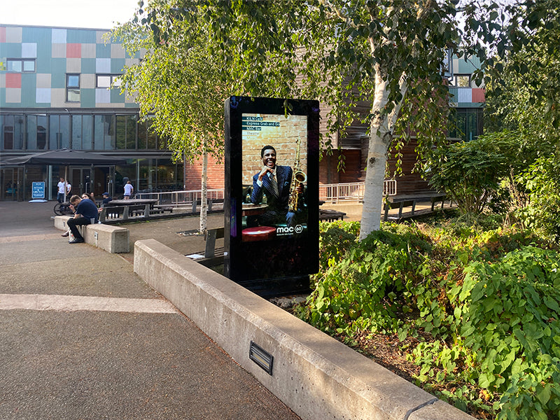 Freestanding Outdoor Digital Posters