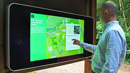 Wall-Mounted PCAP Outdoor Touch Screens